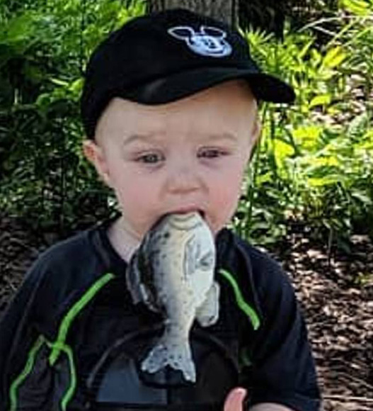 2019年最火的照片之一誕生 美國一母親分享三個兒子搞笑照走紅網絡